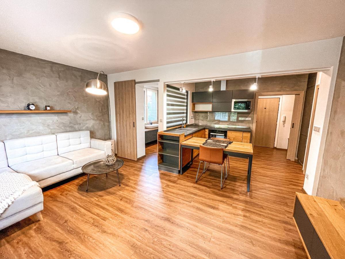 Vantisch Apartment Vlašim Kültér fotó